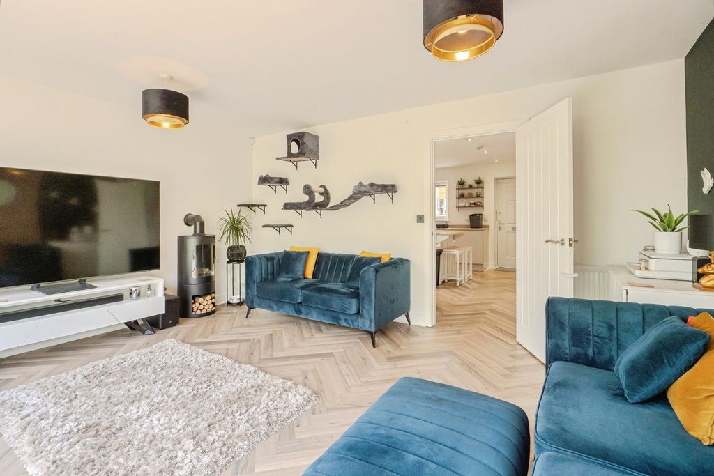 Additional image 3 of 3 bed semi-detached house for saleWindlass Close, Loughborough, Leicestershire LE11