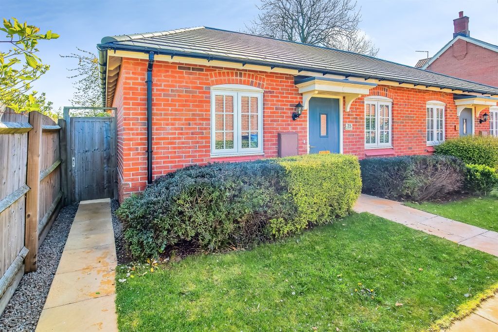 2 bed semi-detached bungalow for saleMarsh Drive, Husbands Bosworth, Lutterworth LE17
