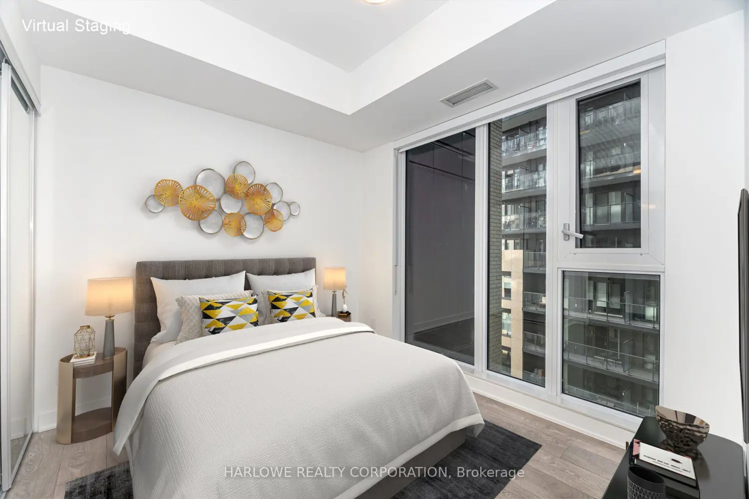 Additional image 11 of 543 Richmond Street 815