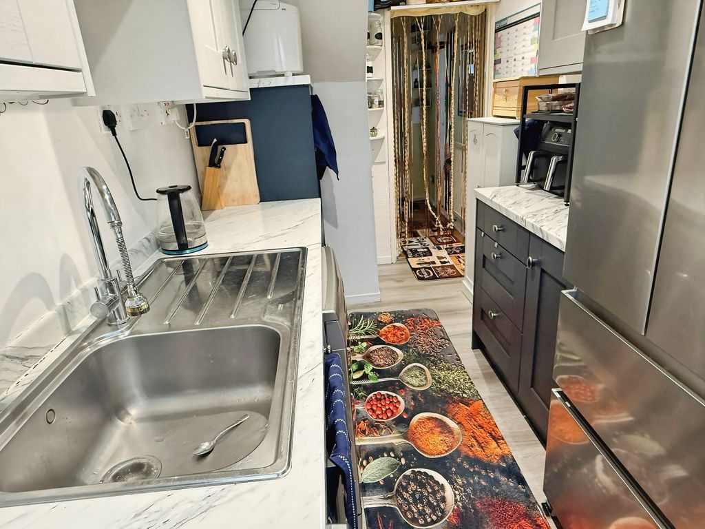 Additional image 8 of 3 bed terraced house for saleBowhill Grove, Thurnby Lodge LE5