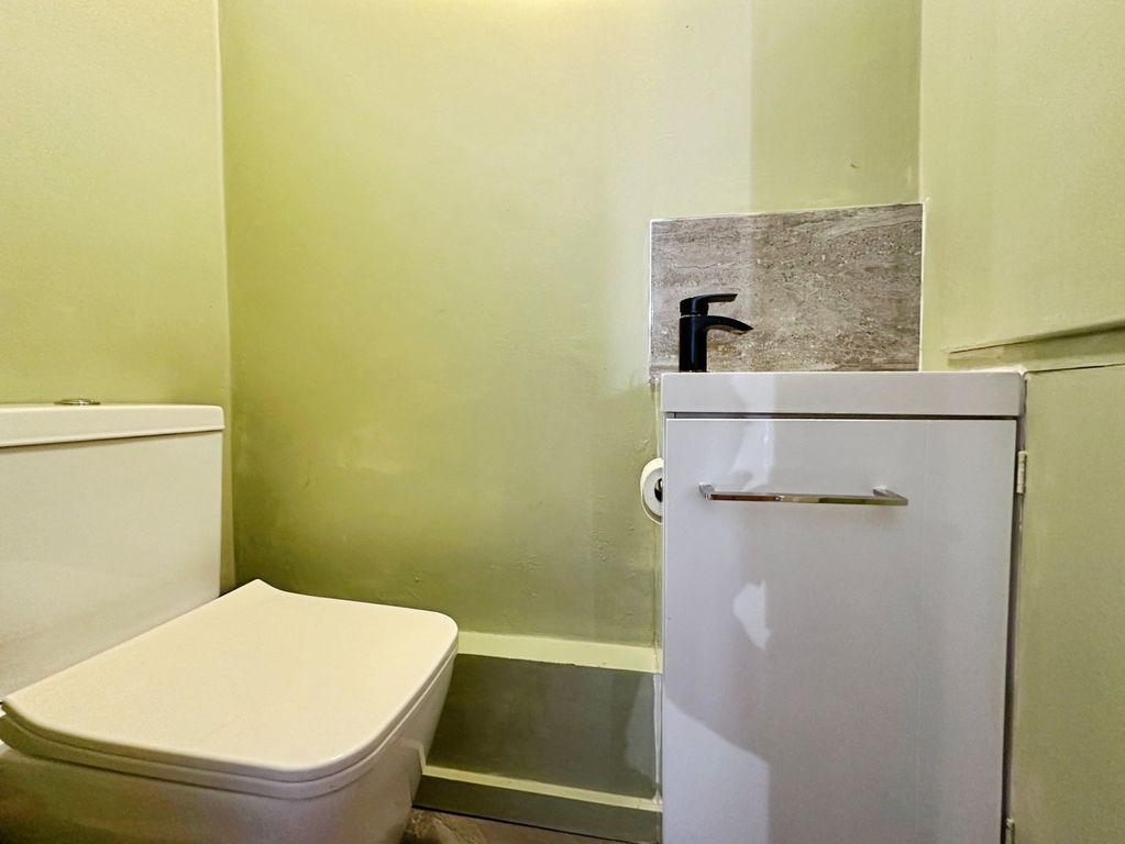 Additional image 10 of 3 bed semi-detached house for saleOak Hill, Finchfield, Wolverhampton WV3