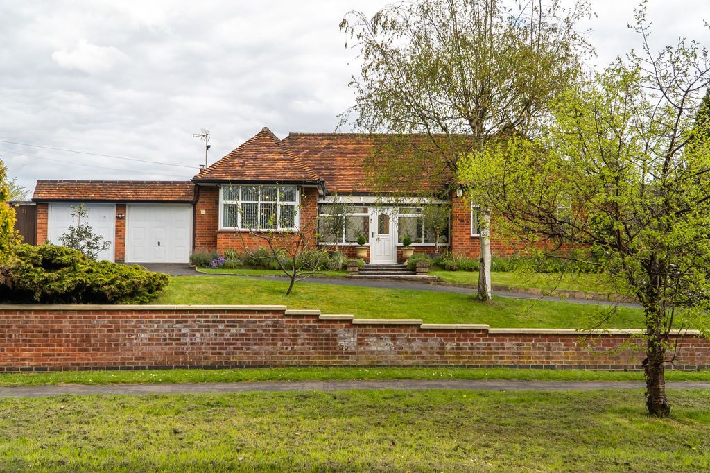 Additional image 2 of 3 bed detached bungalow for saleStation Road, Thurnby LE7