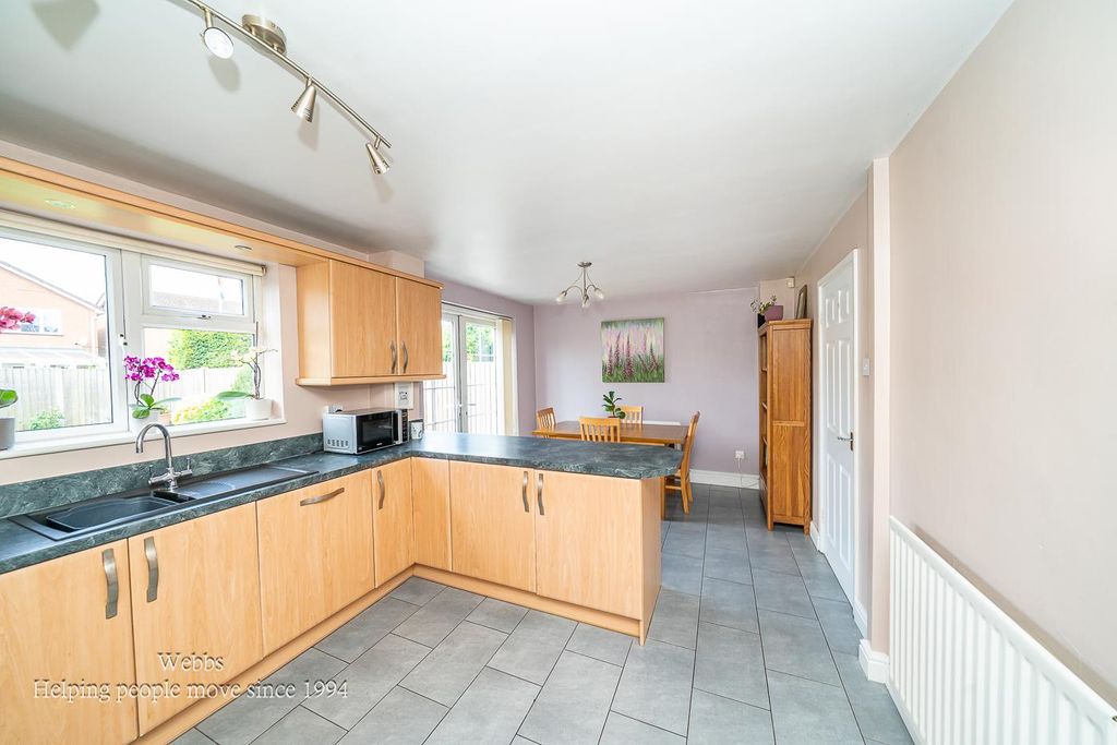 Additional image 3 of 4 bed detached house for saleThistledown Drive, Featherstone, Wolverhampton WV10