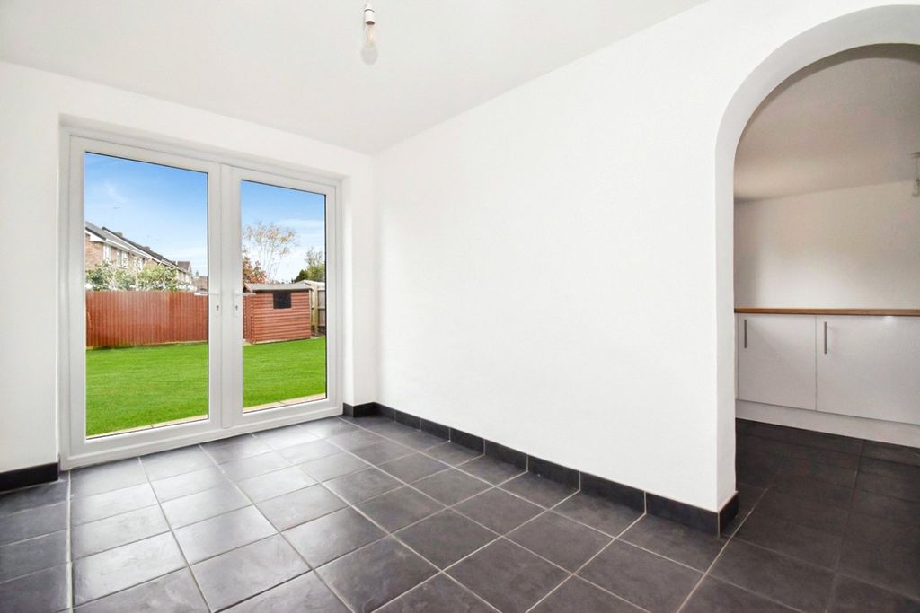 Additional image 5 of 3 bed semi-detached house for saleAcorn Way, Wigston, Leicestershire LE18