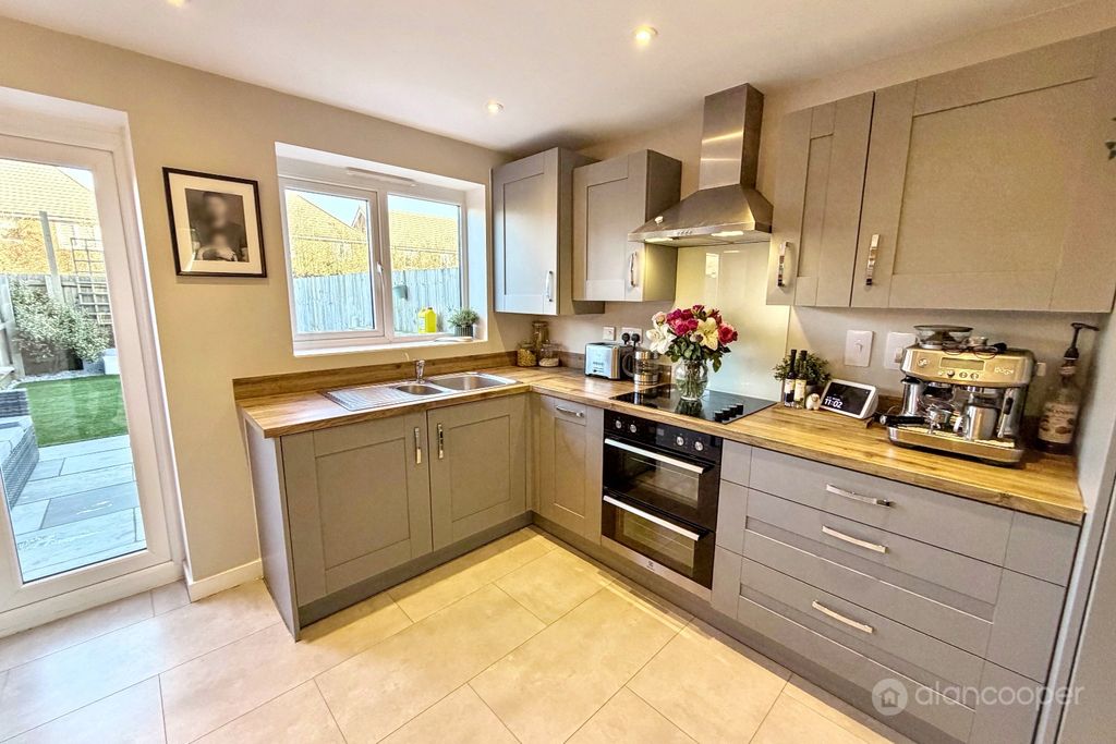 Additional image 6 of 3 bed terraced house for saleCaesar Drive, Eaton Place, Nuneaton CV11