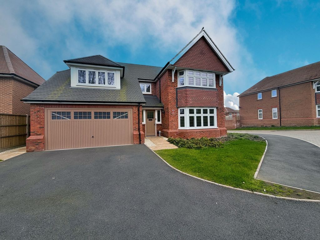 Additional image 24 of 5 bed detached house for saleAdbaston Close, Tamworth B77