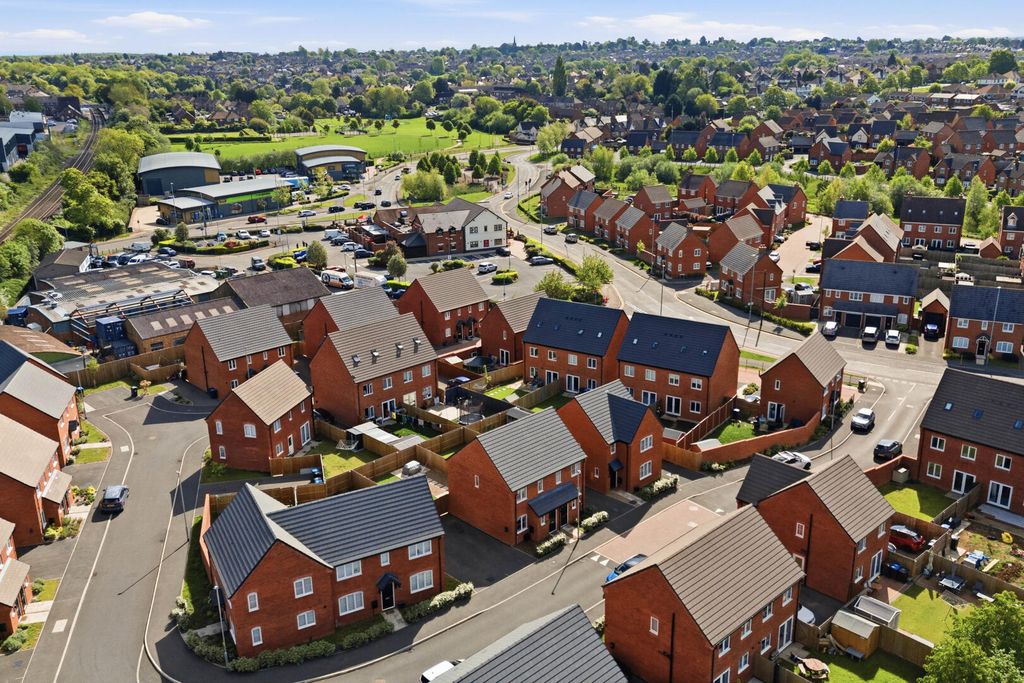 Additional image 21 of 2 bed semi-detached house for saleBurgess Close, Burbage, Hinckley LE10
