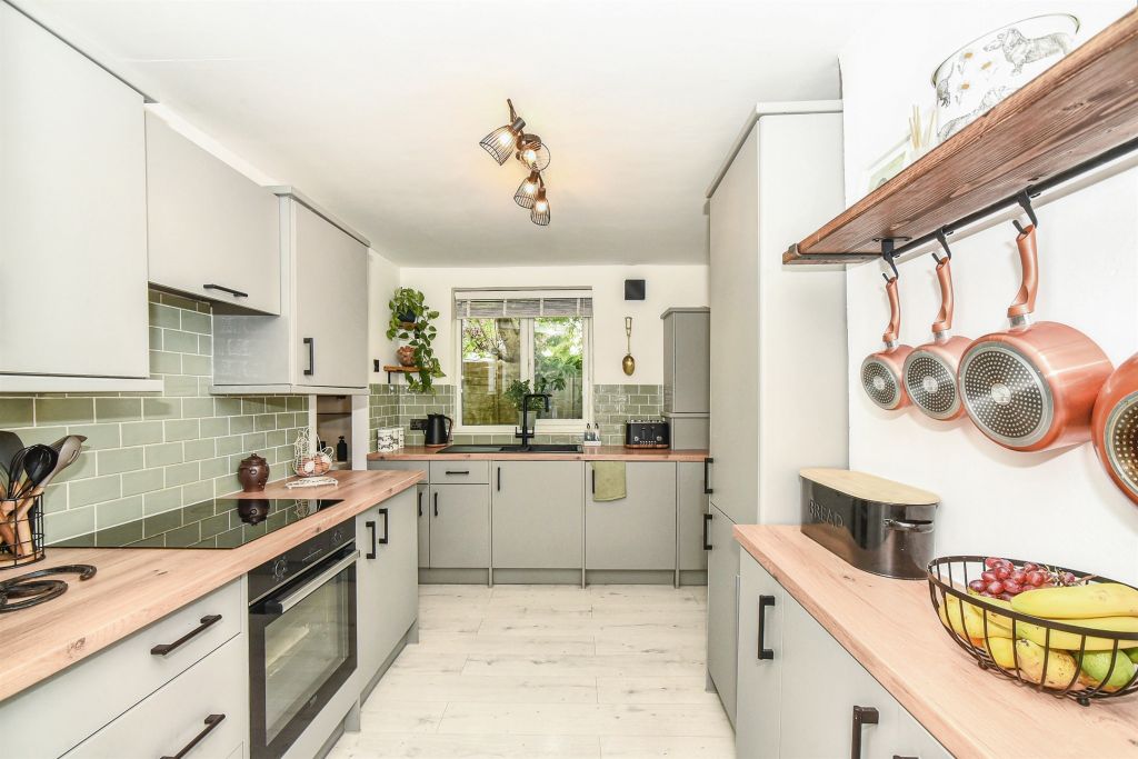Additional image 3 of 2 bed cottage for saleBulford Road, Durrington, Salisbury SP4