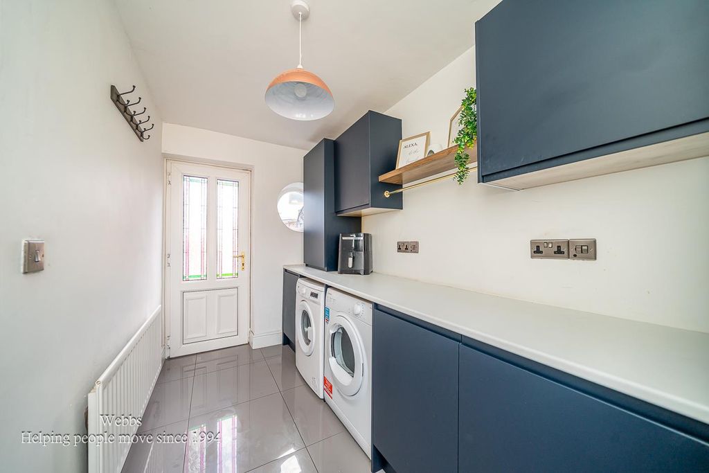 Additional image 13 of 3 bed detached house for saleRumer Hill Road, Cannock WS11