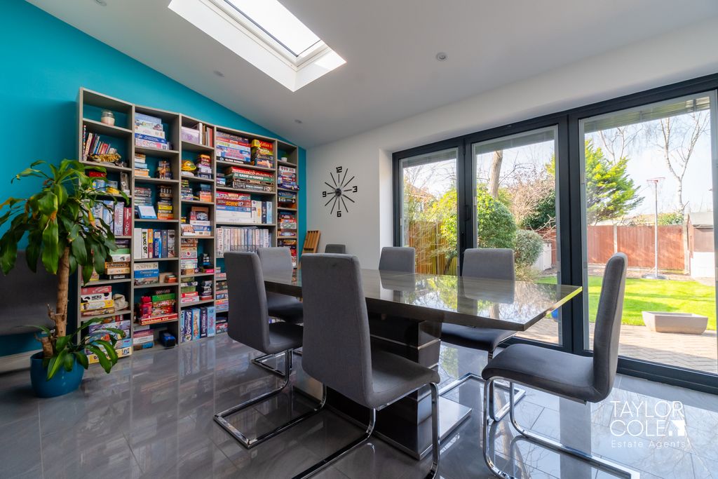 Additional image 7 of 4 bed detached house for saleCumberland Drive, Tamworth B78