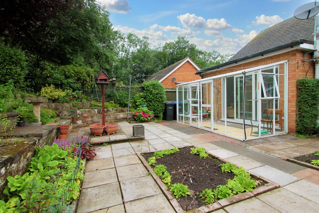Additional image 4 of 2 bed detached bungalow for saleAngus Close, Thurnby, Leicester LE7