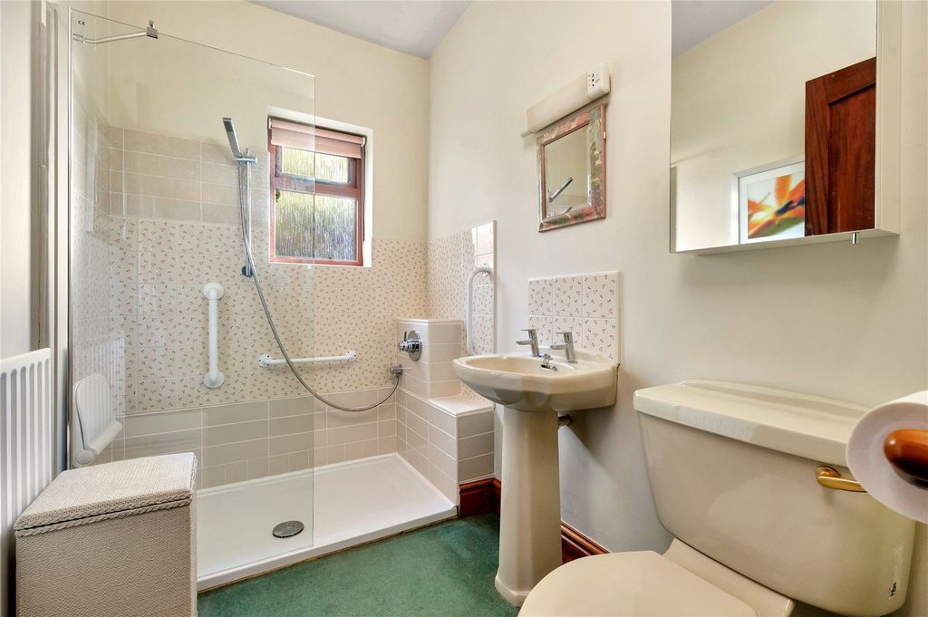 Additional image 12 of 6 bed detached house for saleUppingham Road, Evington, Leicester LE5