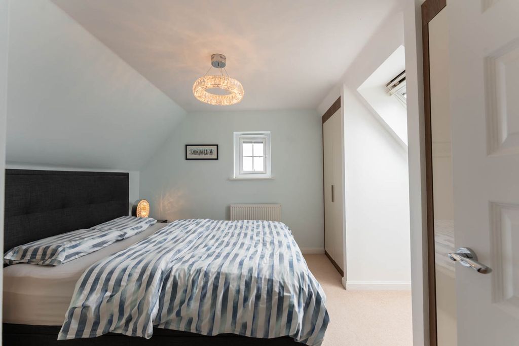 Additional image 17 of 4 bed semi-detached house for saleSummerhill Place, Market Harborough LE16