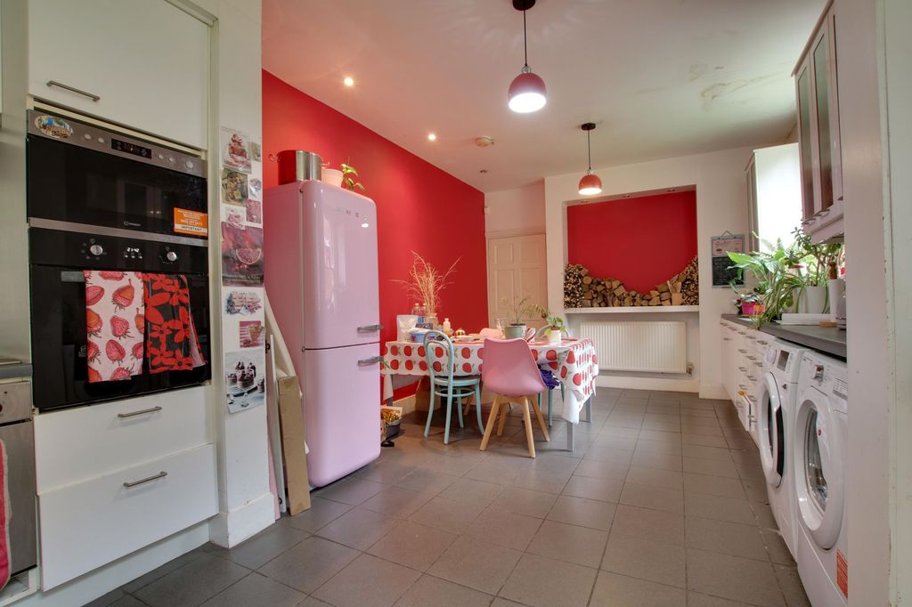 Additional image 11 of 6 bed semi-detached house for saleSt. Johns Road, Leicester LE2