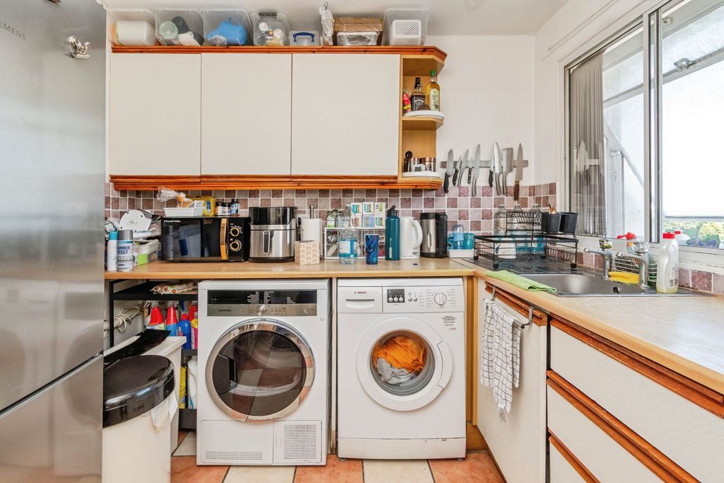 Additional image 5 of 1 bed flat for saleOkement Drive, Wolverhampton WV11