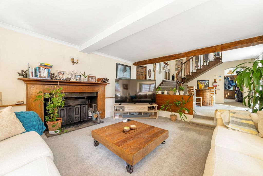 Additional image 5 of 7 bed country house for saleClifton Upon Dunsmore, Rugby, Warwickshire CV23