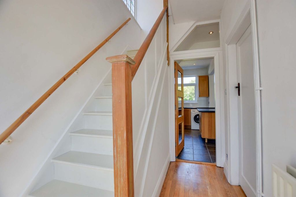 Additional image 6 of 3 bed semi-detached house for saleKenwood Road, Knighton, Leicester LE2