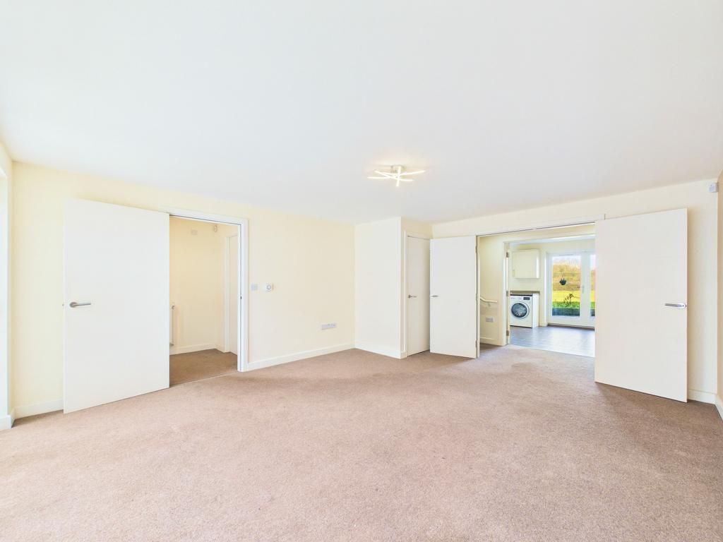 Additional image 11 of 5 bed town house for saleSangha Close, Leicester LE3