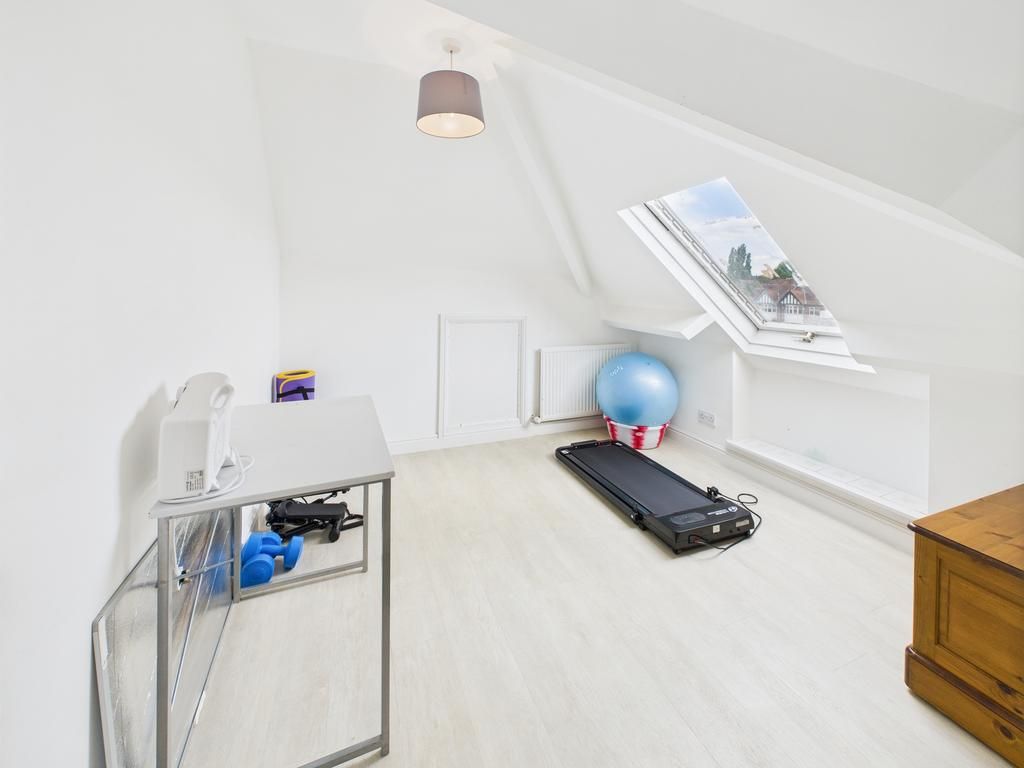 Additional image 28 of 5 bed semi-detached house for saleMeadhurst Road, Leicester LE3