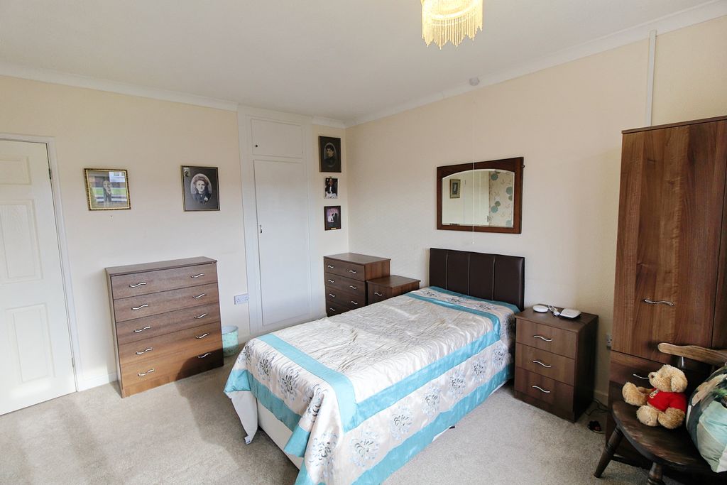 Additional image 9 of 2 bed semi-detached bungalow for saleGlamorgan Avenue, Fairfield Estate, Wigston LE18