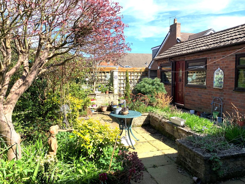 Additional image 2 of 2 bed semi-detached bungalow for saleBraemar Close, Bucknall, Stoke-On-Trent ST2