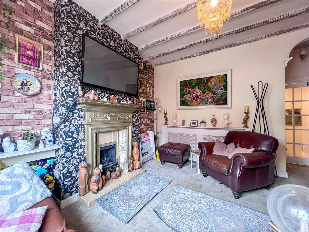 Additional image 6 of 4 bed terraced house for saleCruso Street, Leek ST13