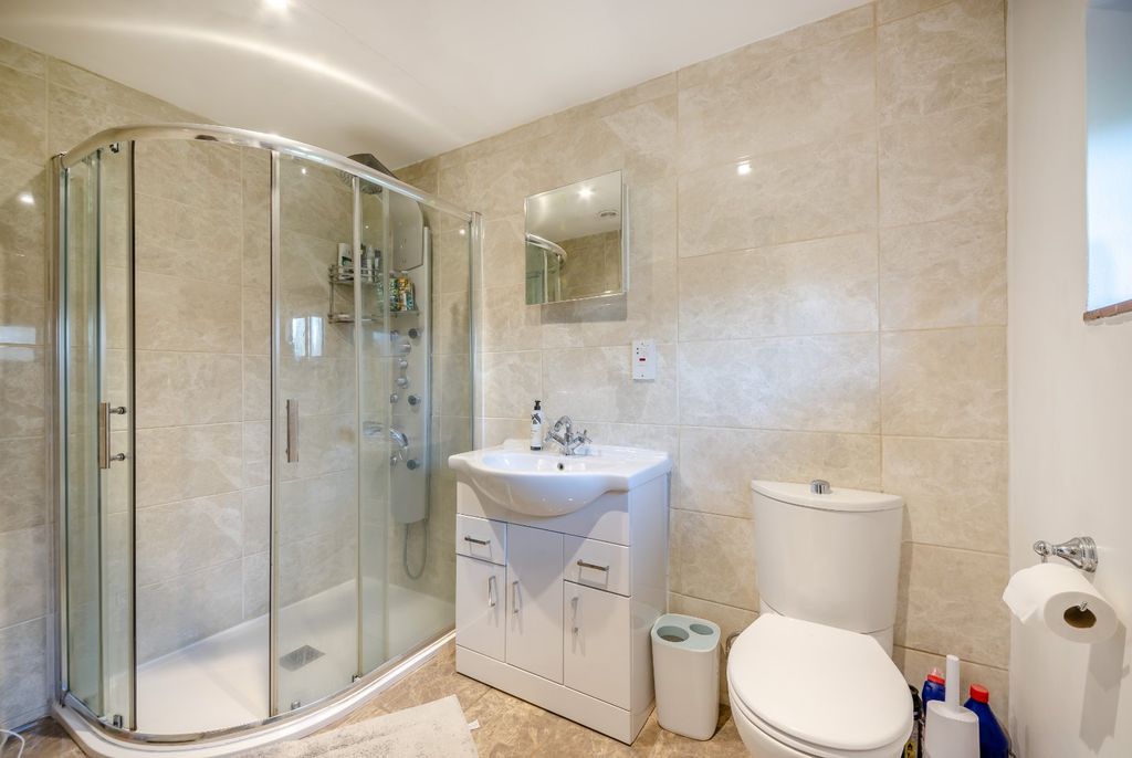 Additional image 13 of 7 bed detached house for saleWatergate Lane, Bulford, Salisbury SP4