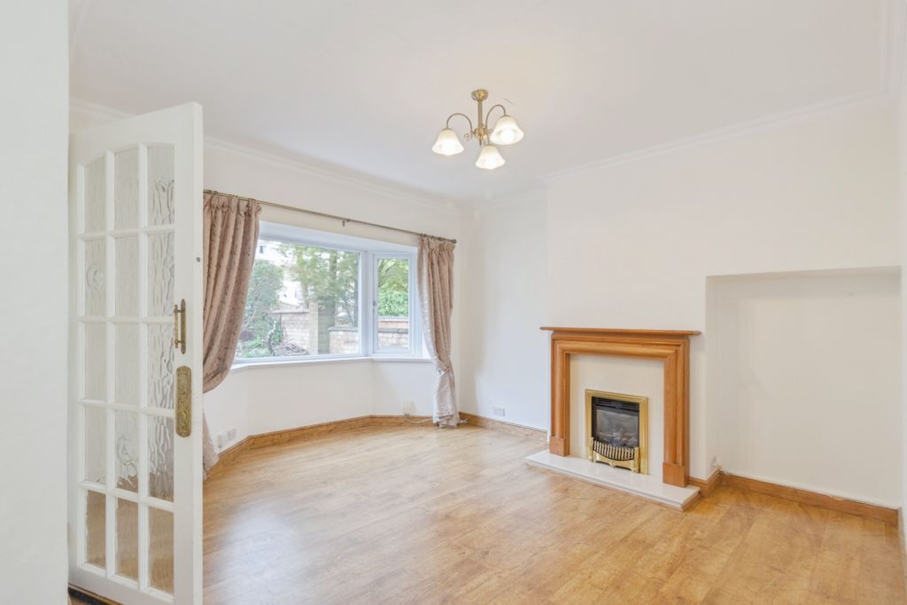 Additional image 2 of 3 bed semi-detached house for saleAstill Drive, Leicester LE4