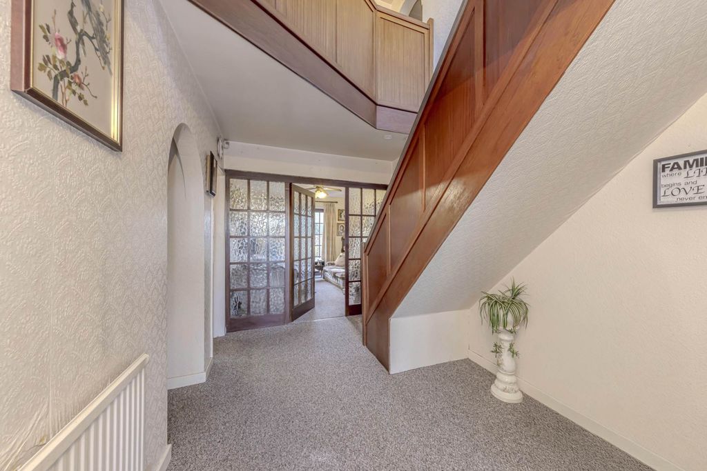 Additional image 2 of 5 bed detached house for salePoplar Drive, Meir Heath, Stoke On Trent ST3