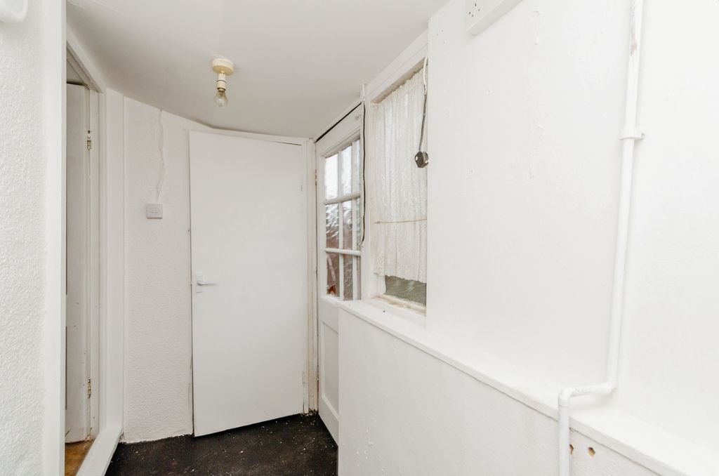 Additional image 12 of 3 bed semi-detached house for saleEastcroft Road, Wolverhampton WV4