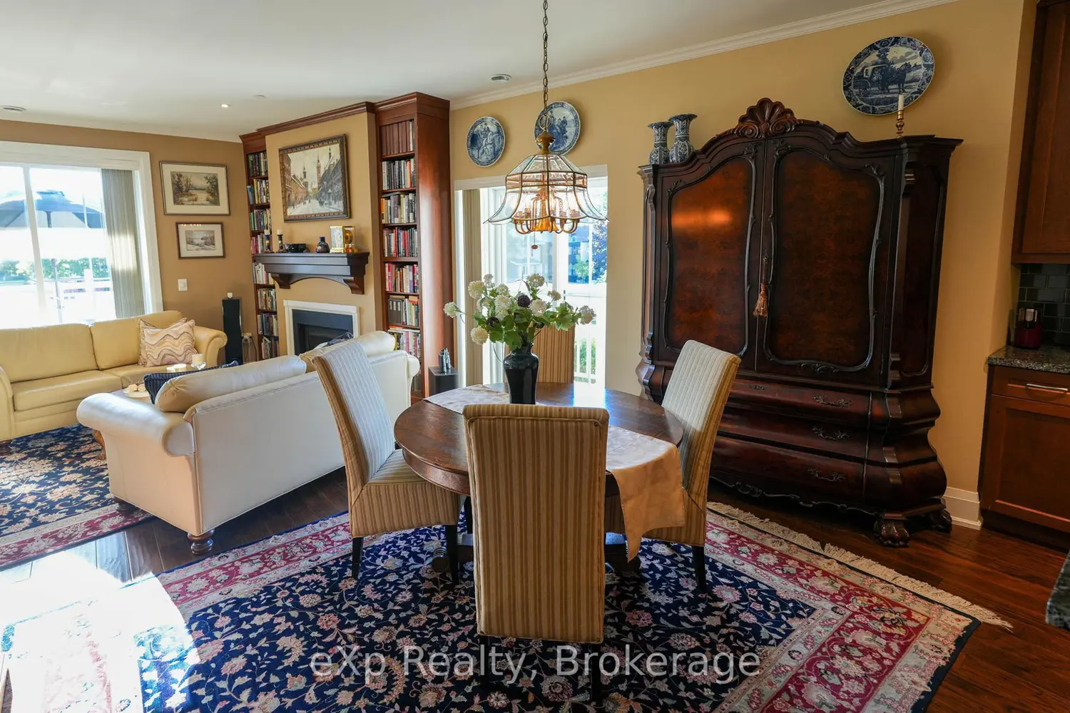 80 9Th Street 203 photo 2
