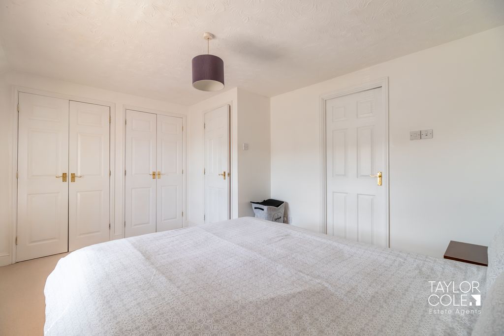 Additional image 17 of 4 bed terraced house for saleKensington Drive, Tamworth B79
