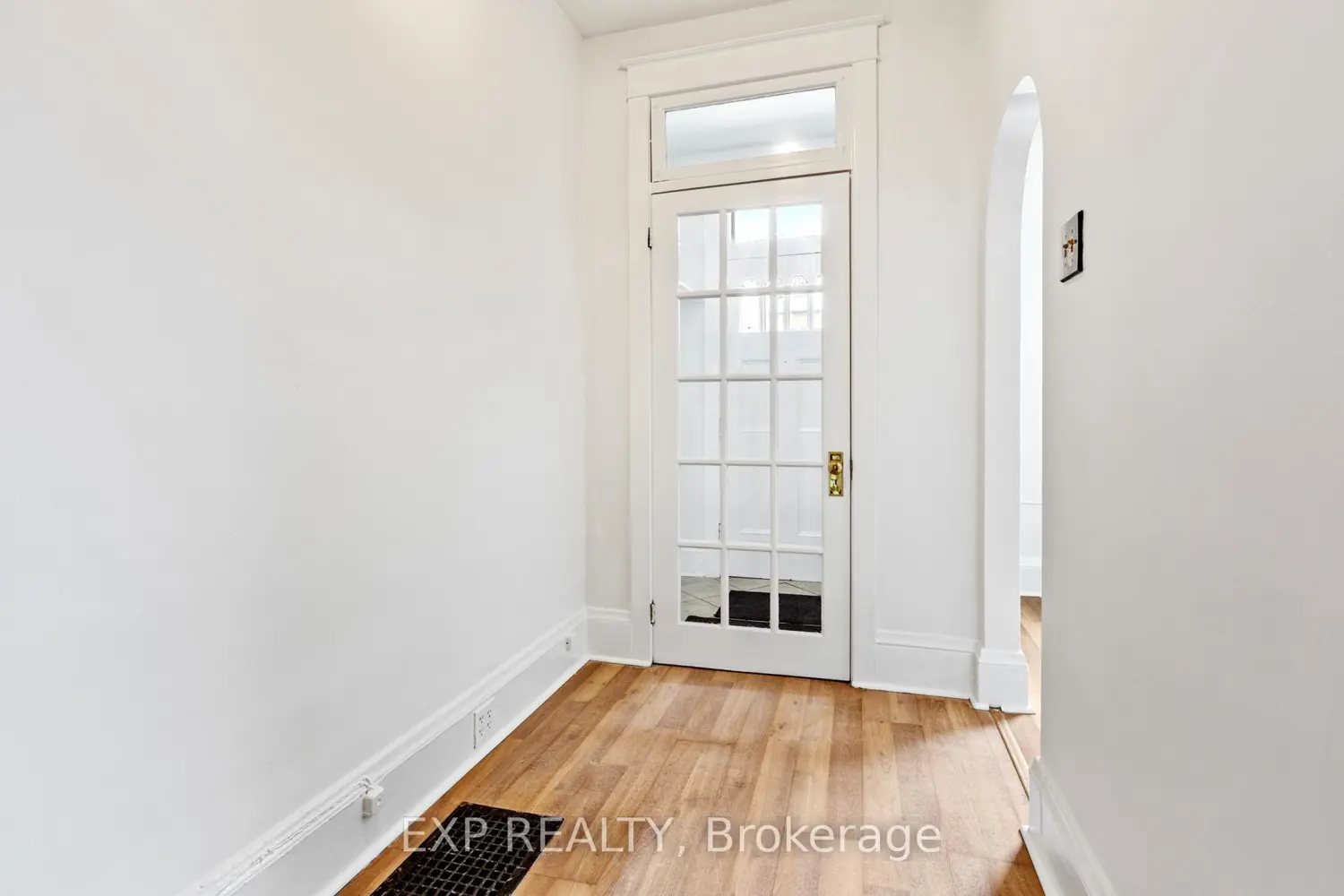 Additional image 10 of 292-294 Clarence Street