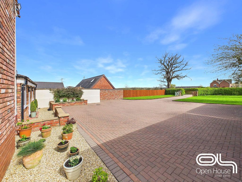 Additional image 27 of 5 bed detached house for saleApple Tree Farm, Levedale, Stafford ST18
