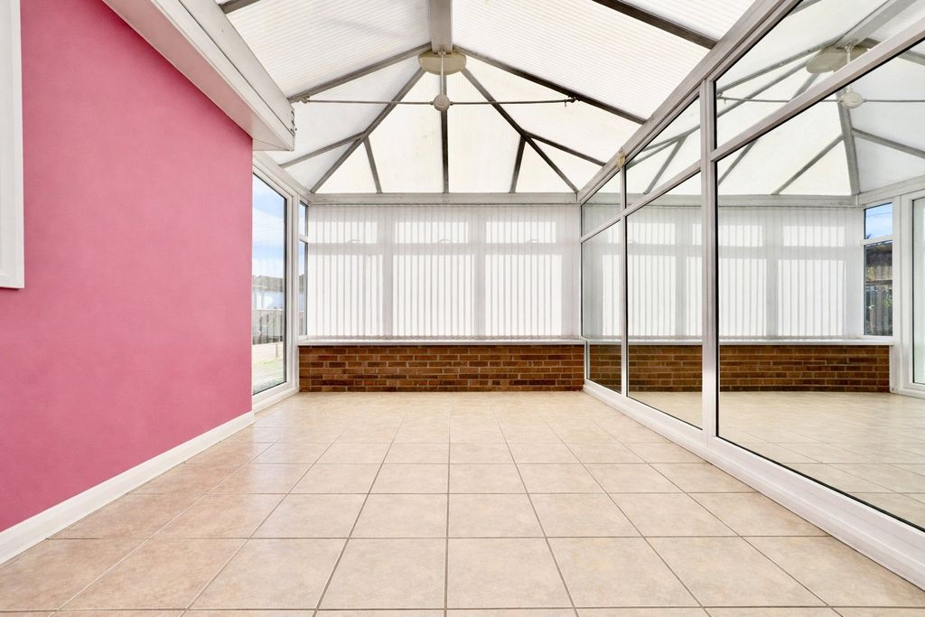 Additional image 7 of 3 bed semi-detached house for saleMancetter Road, Atherstone, Warwickshire CV9