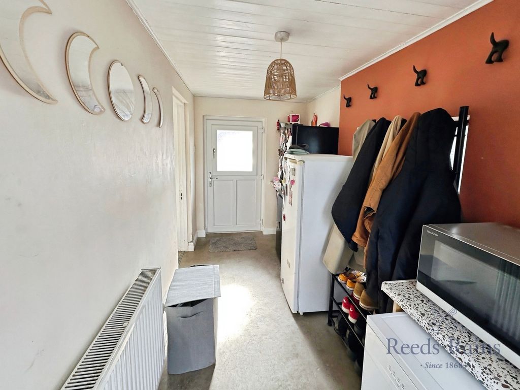 Additional image 6 of 2 bed semi-detached house for saleSeabridge Lane, Newcastle, Staffordshire ST5