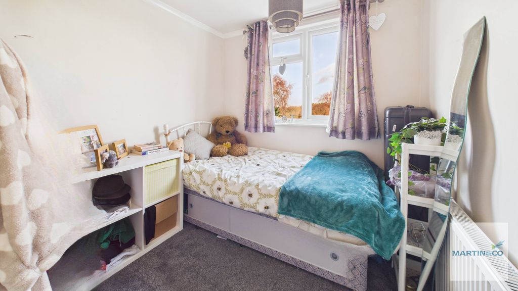Additional image 24 of 3 bed semi-detached house for saleOrchard Close, Dosthill, Tamworth, Staffordshire B77