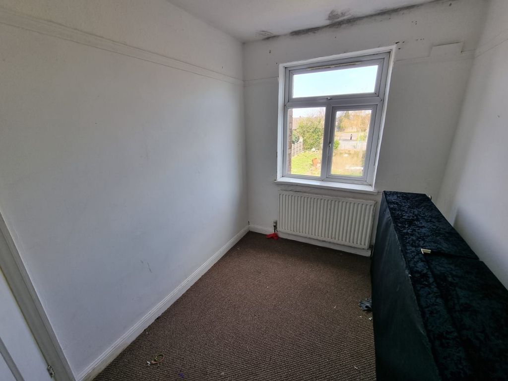 Additional image 4 of 2 bed town house for saleRosedale Avenue, Belgrave, Leicester LE4