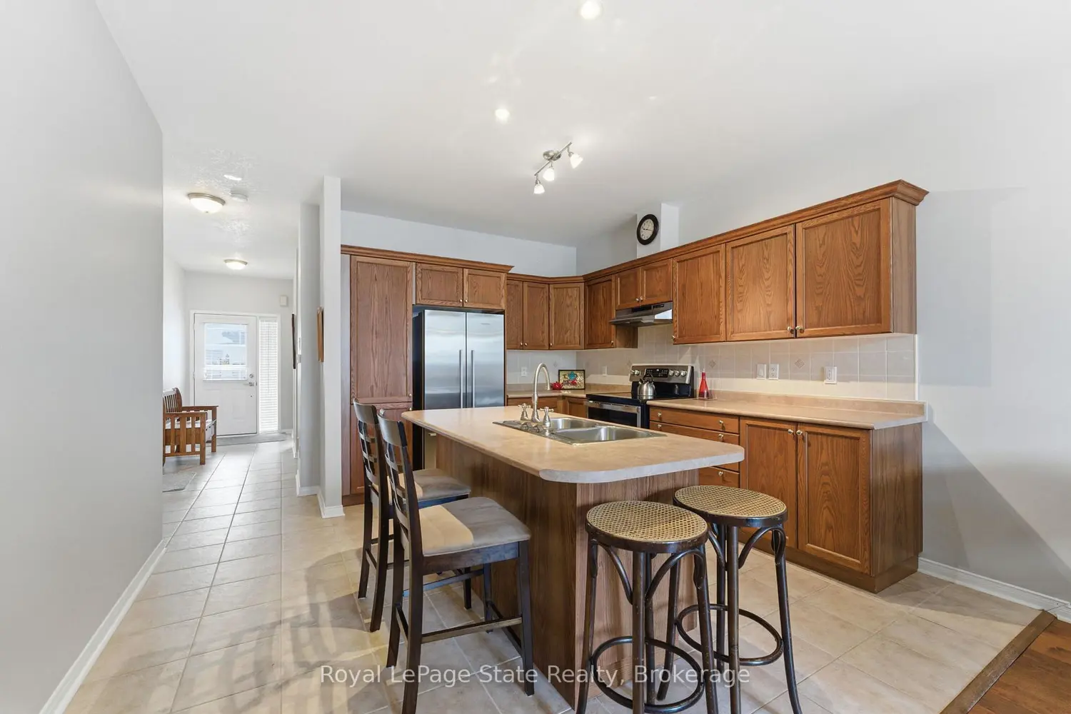 Additional image 6 of 40 Wesleyan Court 16
