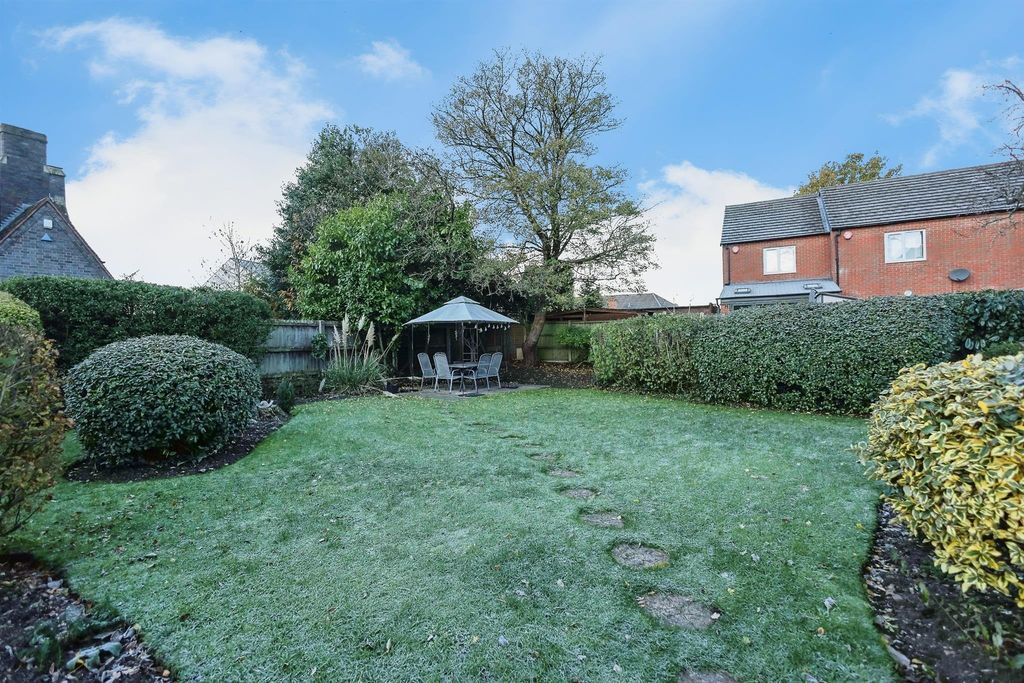 Additional image 2 of 1 bed flat for saleBelfry Drive, Wollaston, Stourbridge DY8