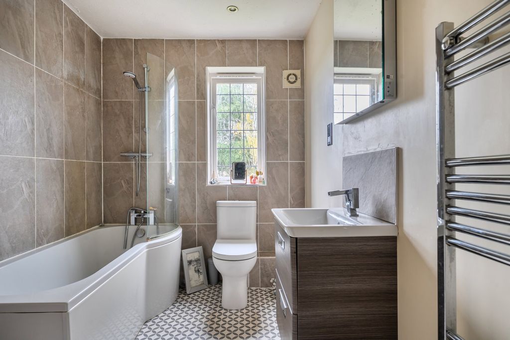 Additional image 15 of 4 bed detached house for saleRiverside Drive, Monkton Park, Chippenham SN15