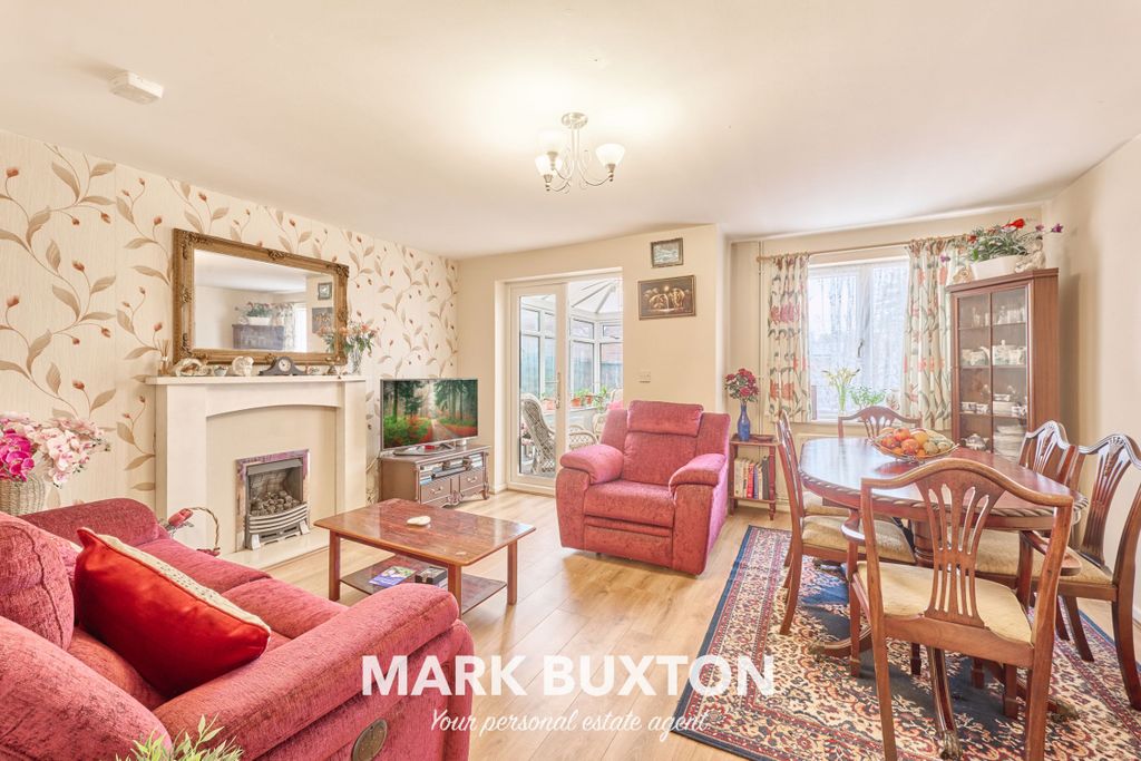 Additional image 2 of 3 bed semi-detached house for saleHigh Street, Newcastle-Under-Lyme ST5