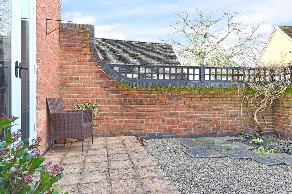 2 bed semi-detached house for saleYates Yard, Eccleshall ST21 photo 2