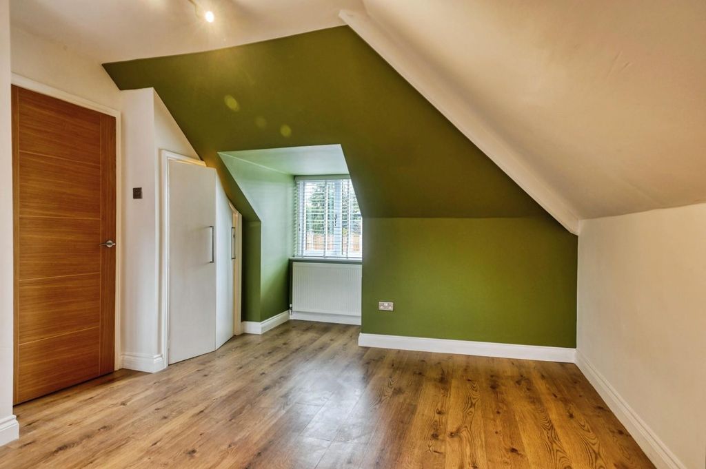 Additional image 18 of 3 bed detached house for sale12 The Dell, Tamworth B79