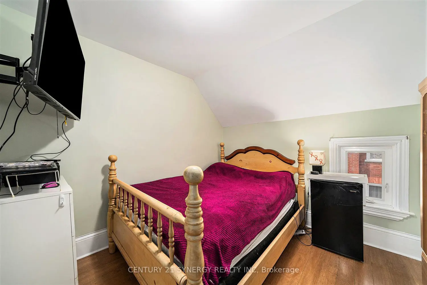 Additional image 9 of 25 Kensington Avenue