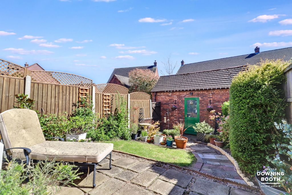 Additional image 21 of 2 bed end terrace house for saleWalnut Walk, Lichfield WS13