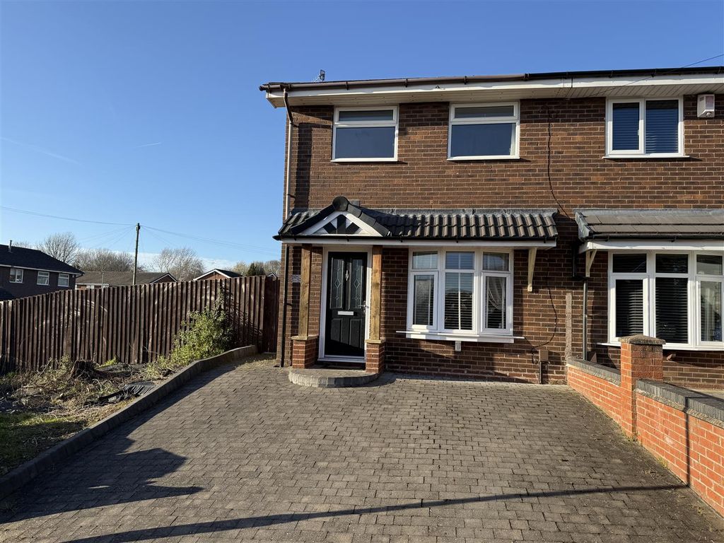3 bed semi-detached house for saleAmison Street, Stoke-On-Trent ST3