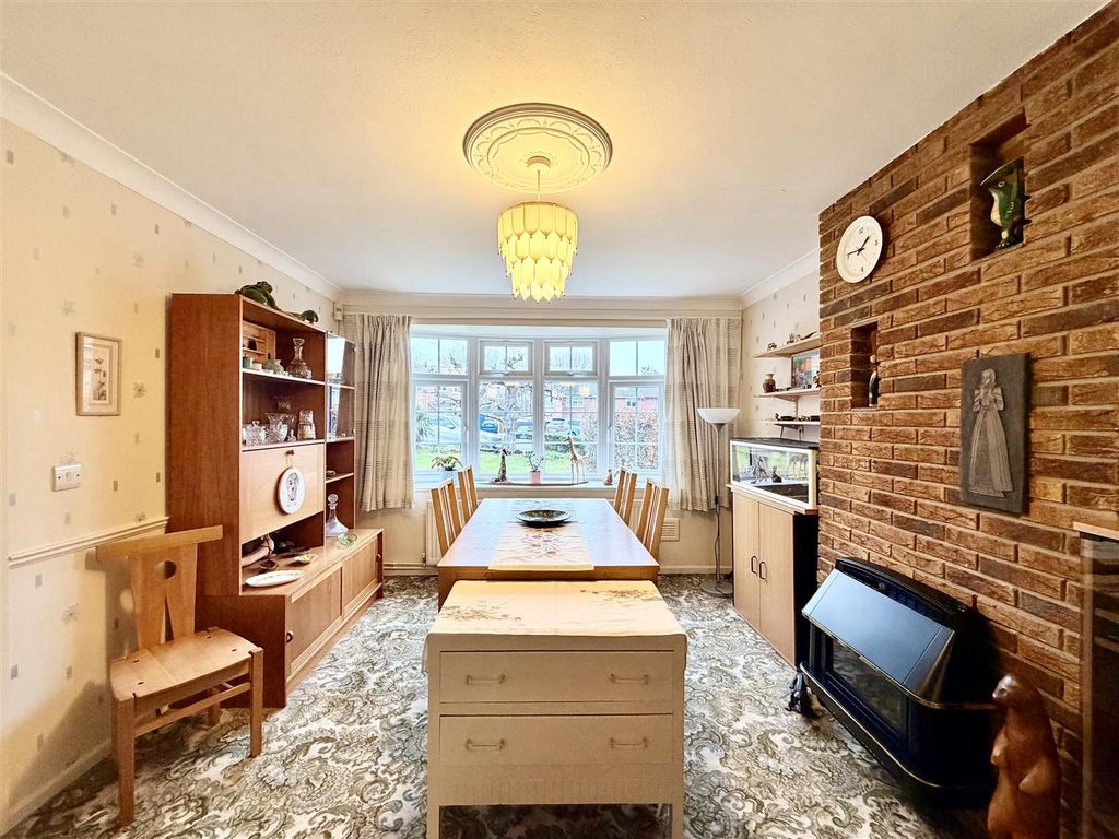 Additional image 6 of 5 bed detached house for saleStewart Drive, Loughborough LE11