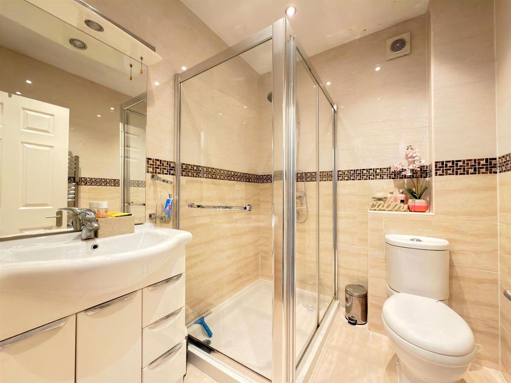 Additional image 21 of 5 bed detached house for saleDowning Drive, Evington, Leicester LE5