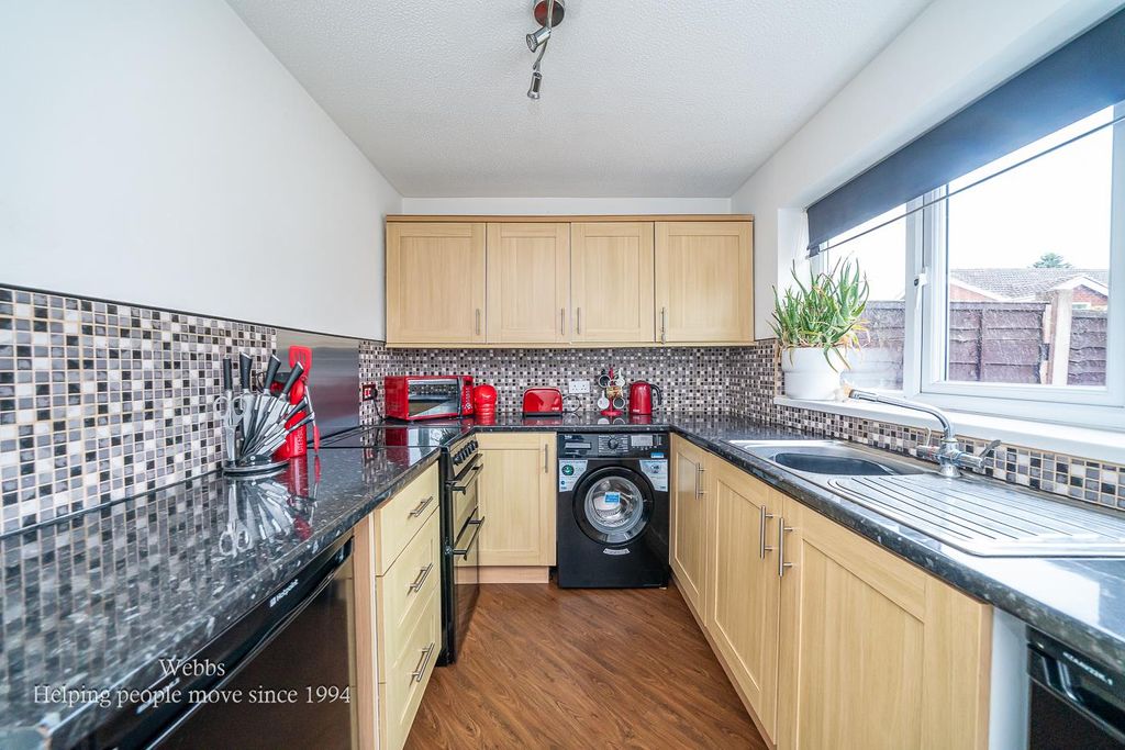 Additional image 9 of 2 bed semi-detached house for salePenderell Close, Featherstone, Wolverhampton WV10